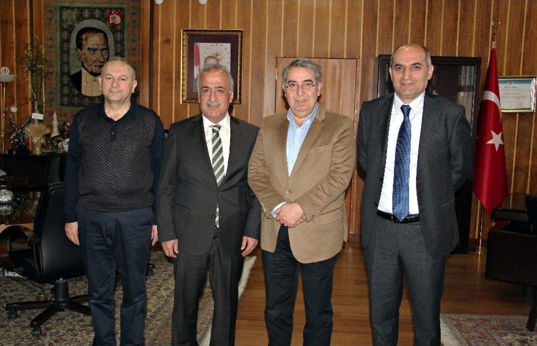 Oğuz Haksever, Atat&uuml;rk &Uuml;niversitesinde &Ouml;ğrencilerle Biraraya Geldi