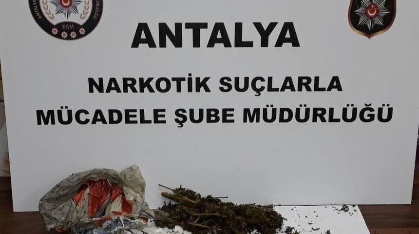 Antalya&rsquo;da Uyuşturucu Operasyonları: 6 G&ouml;zaltı