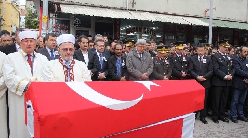 Muğla&rsquo;da Şehit Olan Asker Kocaeli&rsquo;de Toprağa Verildi