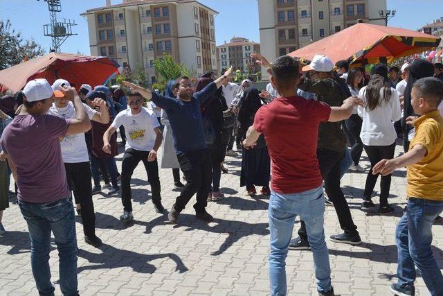 Öğrenciler Yıl Sonunu Festivalle Kutladı