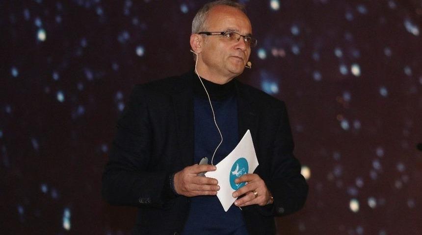 Ai&ccedil;&uuml;&rsquo;de Eğitimde &Ouml;ğrenen &Ouml;ğretmen Semineri