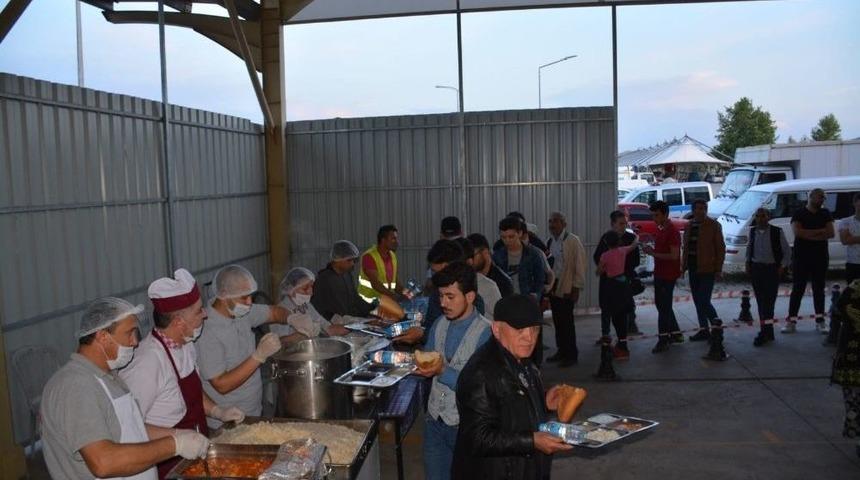 &Ccedil;aycuma İftar Sofrasında Buluştu