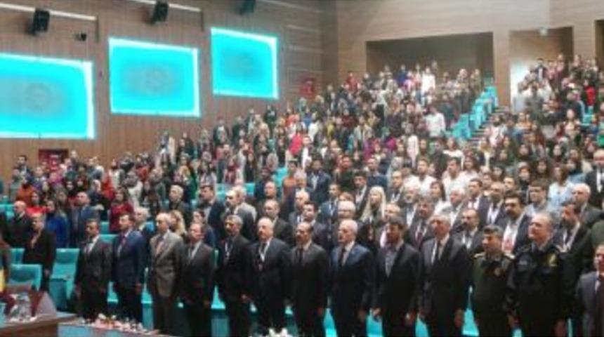 19. Y&uuml;zyıldan G&uuml;n&uuml;m&uuml;ze T&uuml;rkiye&rsquo;de İktidara M&uuml;dahaleler Ve Darbeler Uluslararası Sempozyumu Yozgat&rsquo;ta Yapıldı