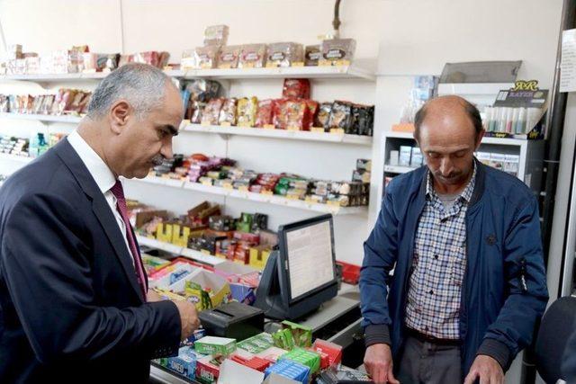 Başkan Aydın Mahalle Bakkallarına Destek Verdi