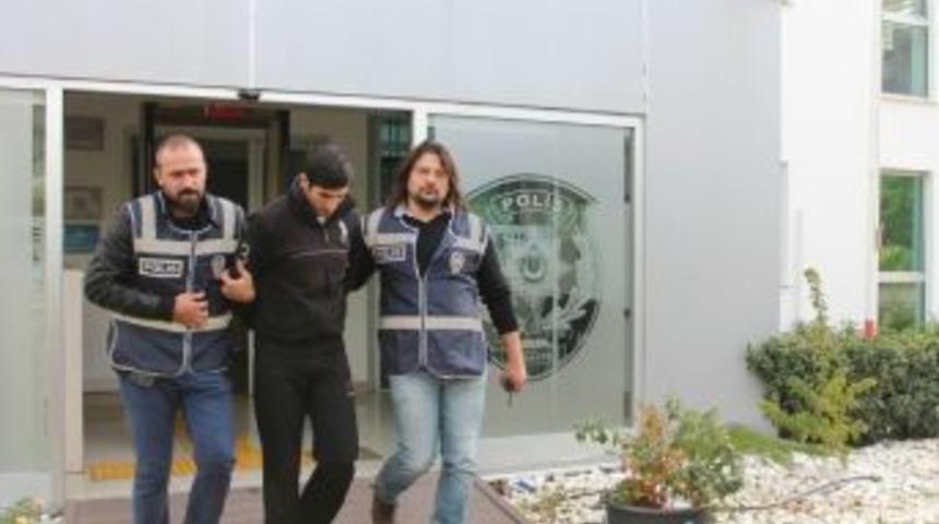 &Ccedil;alınan Televizyonunu Satılırken Buldu