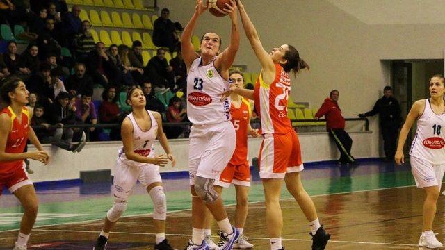 Türkiye Kadınlar Basketbol Ligi: Edremit Bld. Gürespor: 66 - Edirne Bld. Edirnespor: 49