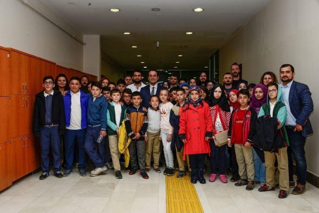 Bilim Kurdu&rsquo;nda &lsquo;m&uuml;hendislik&rsquo; Teması