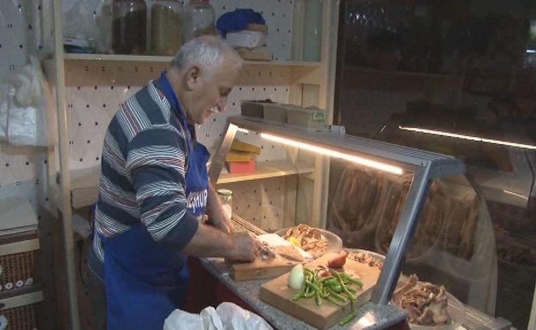 250 Yıllık Lezzeti, Yarım Asırlık Usta Yaşatıyor