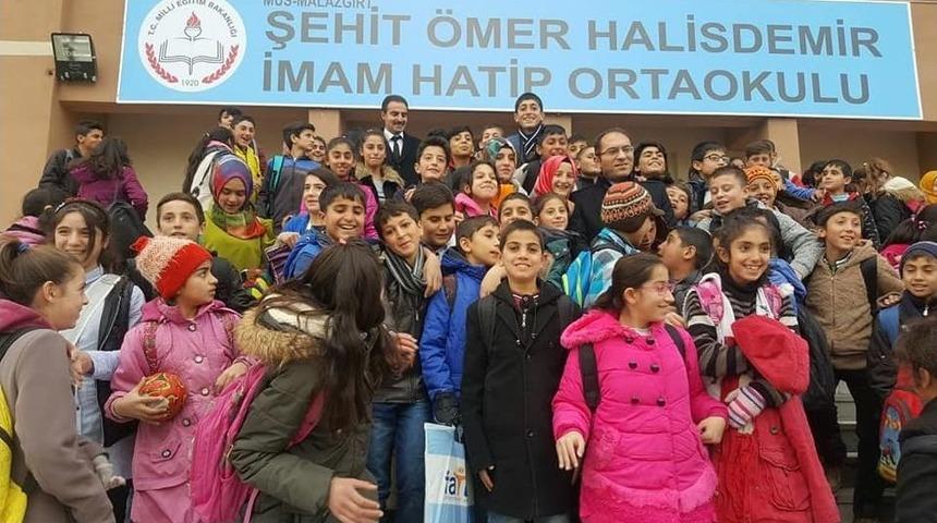 Milli Eğitim M&uuml;d&uuml;r&uuml; Kaya&rsquo;dan Okullara Ziyaret