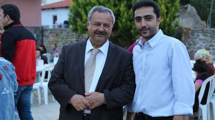 Başkan Uysal, İftarını Vatandaşlarla Yaptı