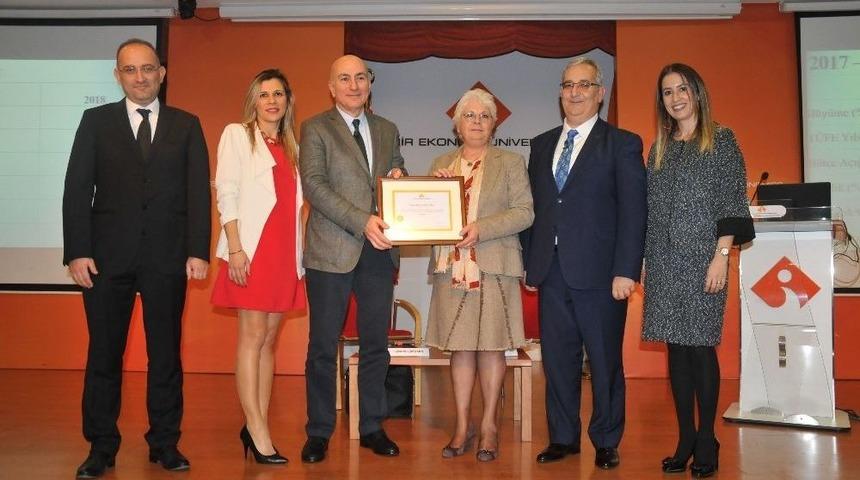 &lsquo;mezuniyet Sonrasına Ekonomiyle Hazırlıklı Olun&rsquo;