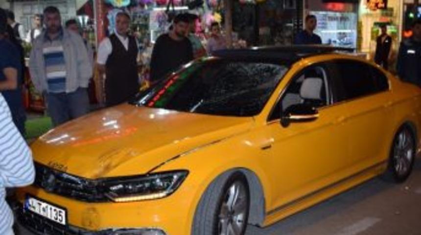 Otomobil Bisiklete &Ccedil;arptı: 1 Yaralı