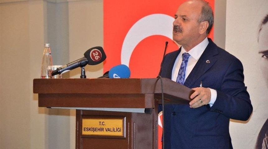 Şehit Aileleri Ve Gaziler Eskişehir Valiliği&rsquo;nin İftarında Bir Araya Geldi