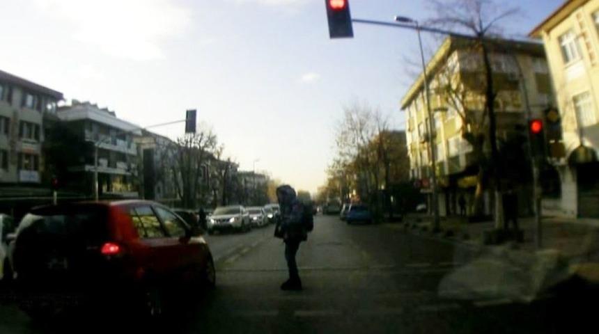 (&ouml;zel Haber) Işık İhlali Az Kalsın Bir Cana Mal Oluyordu