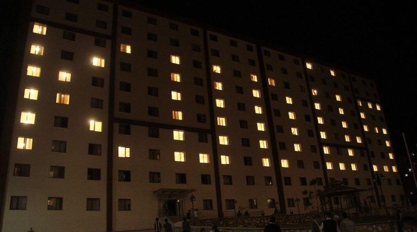 Yurtta Abd Ve İsrail&rsquo;e Tepki, &lsquo;kud&uuml;s&rsquo;e Işıklı Destek