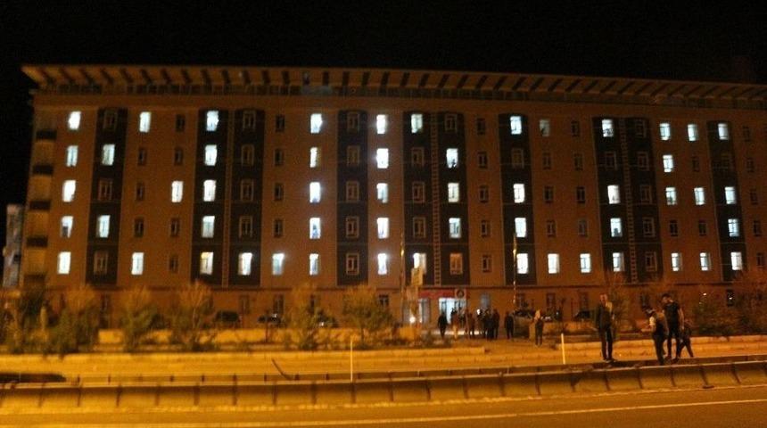 Ağrı&rsquo;da Kyk Yurtları &lsquo;kud&uuml;s&rsquo; İle Aydınlandı