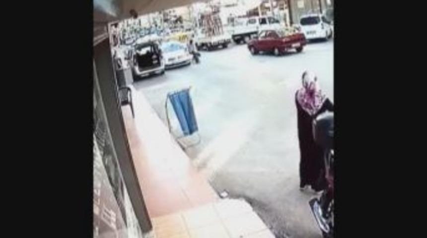 Vatandaşın Dikkati Küçük Kızı Ölmekten Kurtardı