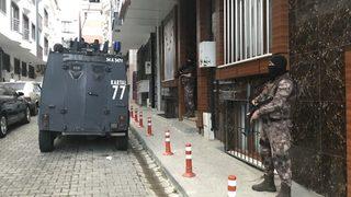 Kağıthane’de Helikopter Destekli Şafak Operasyonu