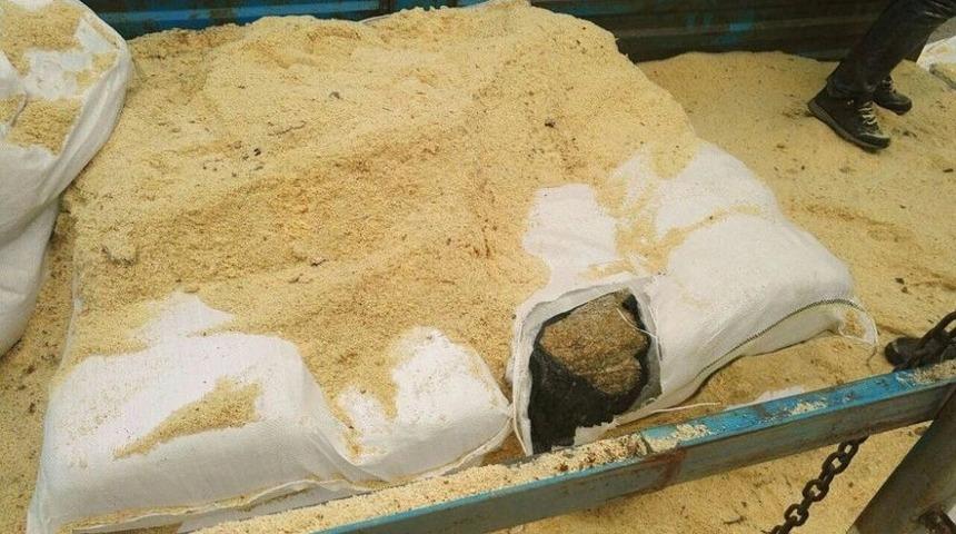 Samanların Altından 226 Kilo Esrar &Ccedil;ıktı