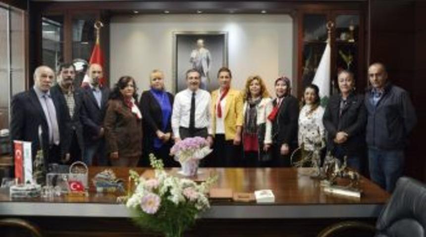 Sultanlar Zeybek Ekibi&rsquo;nden Ata&ccedil;&rsquo;a Ziyaret