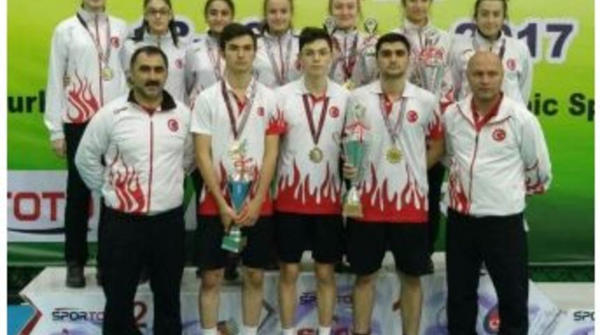 Balkan Şampiyonası İçin Yunanistan’a Gittiler