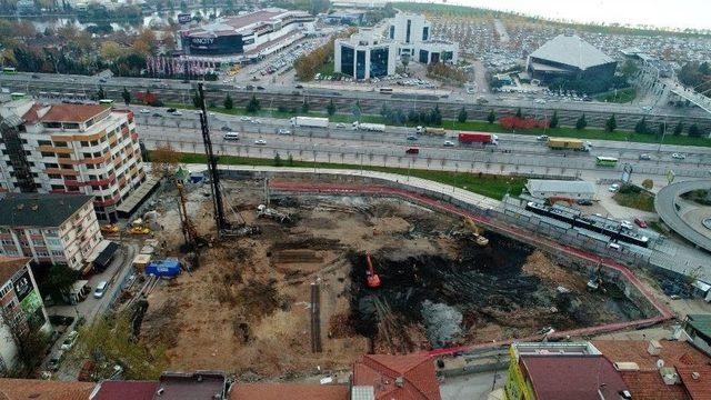 Kent Meydanı Ve Katlı Otoparkta Kazı Ve Hafriyat Çalışmaları Başladı 1