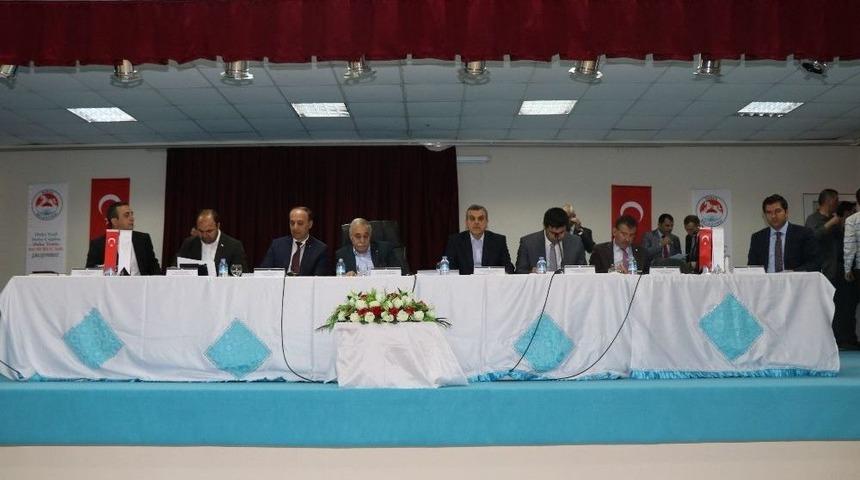 Belediye Başkanı &Ccedil;ift&ccedil;i, Suru&ccedil;&rsquo;teki Stk Temsilcileri Ve Muhtarlarla Buluştu