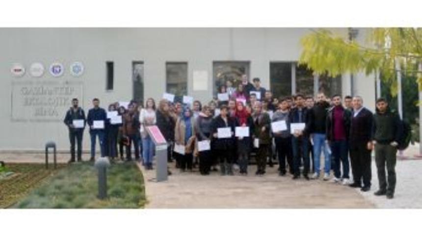 Oğuzeli Myo &Ouml;ğrencilerinden Ekolojik Binaya Ziyaret