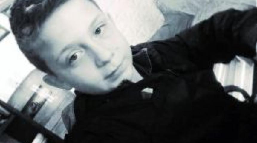 13 Yaşındaki Amat&ouml;r Futbolcu İdman &Ouml;ncesi Kalp Krizinden &Ouml;ld&uuml;