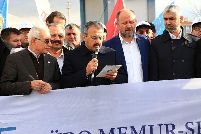 Büro Memur-sen’den Sincan Cezaevi Önünde 15 Temmuz Şehitleri Ve Gazilerine Destek Açıklaması