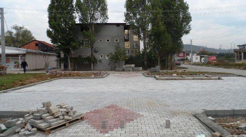 İzmit Belediyesi &Ccedil;alışmalarını S&uuml;rd&uuml;r&uuml;yor