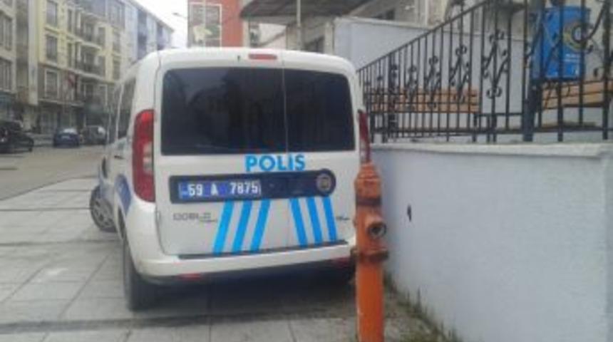 Eğlence Mekanında Yakalanan 2 Ka&ccedil;ak Sınır Dışı Edildi