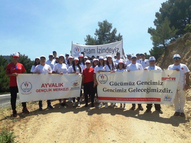 Ayvalık’ta 36. Gençlik Haftası Açılışı Coşkusu G4