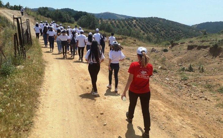 Ayvalık’ta 36. Gençlik Haftası Açılışı Coşkusu G5