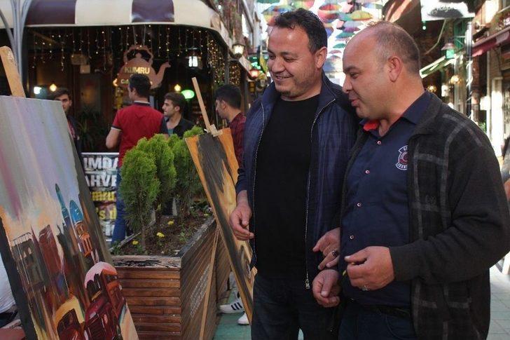 Van Şemsiyeli Sokak’ta Resim Sergisi Açıldı G3