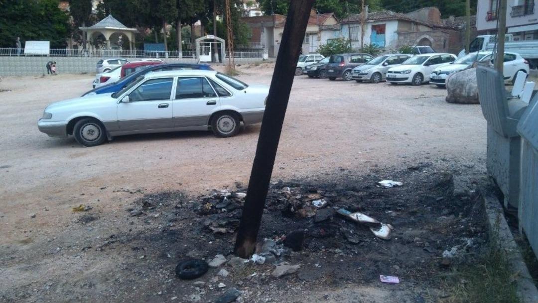 Hurda Toplayıcıları Mahalleliyi Bezdirdi