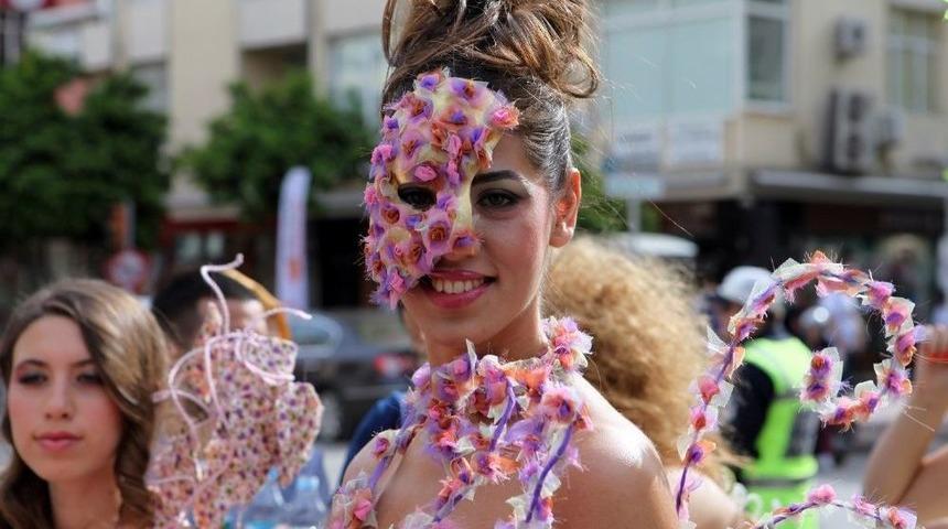 &Ccedil;ılgın Tasarımlar Kortejde Yarışacak