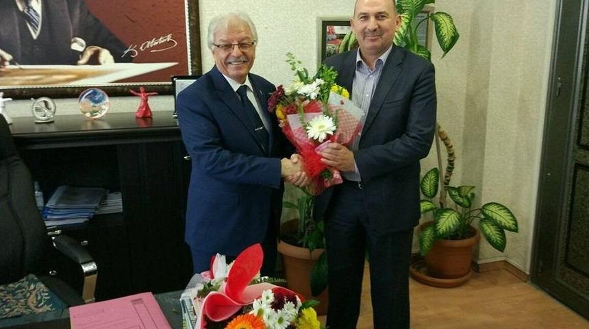 &Ccedil;orlu&rsquo;nun Yeni Milli Eğitim M&uuml;d&uuml;r&uuml; &Uuml;zg&uuml;n G&ouml;revine Başladı