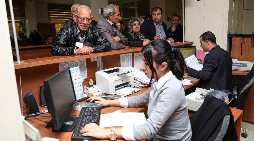 Fadıloğlu&rsquo;ndan Emlak Vergisi Uyarısı