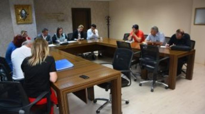 İzmit Belediyesi&rsquo;nde Temizlik Ve Su Tesisat Malzemesi İhalesi