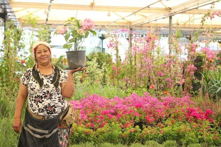 Karşıyaka Çiçek Açtı G4