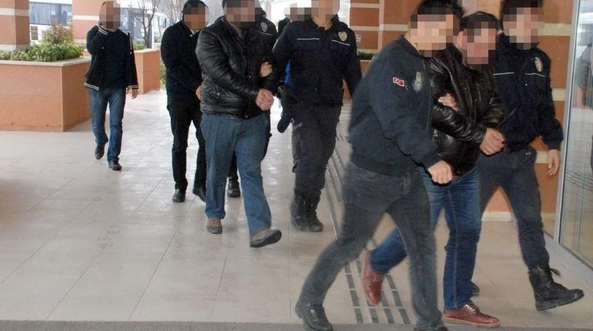 Kastamonu&rsquo;da Su&ccedil; &Ouml;rg&uuml;t&uuml;ne Y&ouml;nelik Operasyonda 3 Kişi Tutuklandı