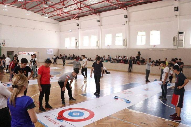 Türkiye’nin İlk Okullar Arası ’floor Curling’ Turnuvası Adana’da Başladı G1