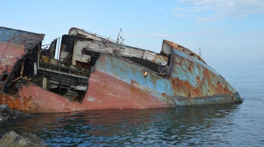 Sakarya&rsquo;da Karaya Oturan &lsquo;yiğithan&rsquo; İsimli Gemi Kaldırılıyor