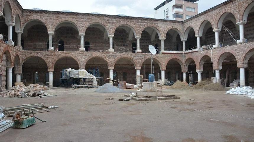 Tarihi Kurşunlu Han &Ouml;z&uuml;ne D&ouml;n&uuml;yor