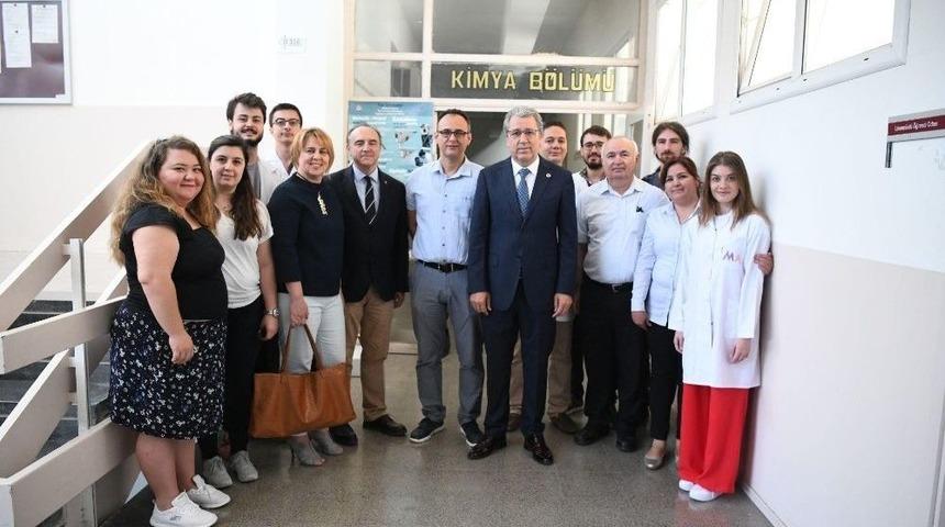 Egeli Bilim İnsanlarından Nefes Yoluyla Akciğer Kanser Teşhisi