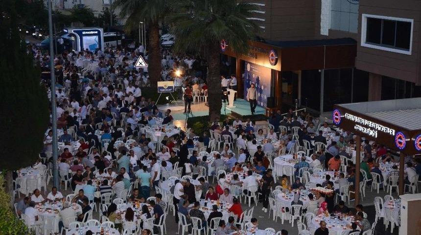 Aesob&rsquo;dan Bin 300 Kişilik İftar