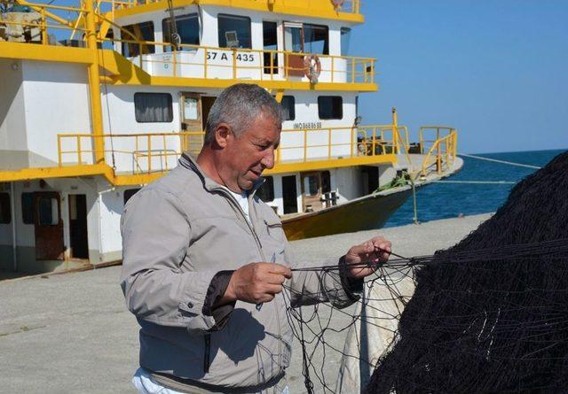 Balıkçılar Yeni Sezona Hazırlanıyor