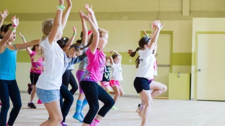 &Ccedil;ocuklar İ&ccedil;in Dans Ve Drama Etkinliği