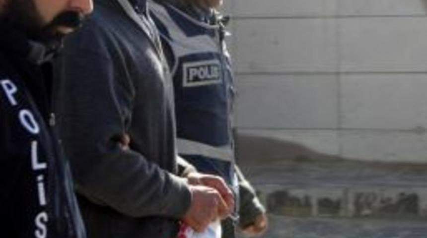 Pazarcıyı &Ouml;ld&uuml;ren Zanlı Tutuklandı